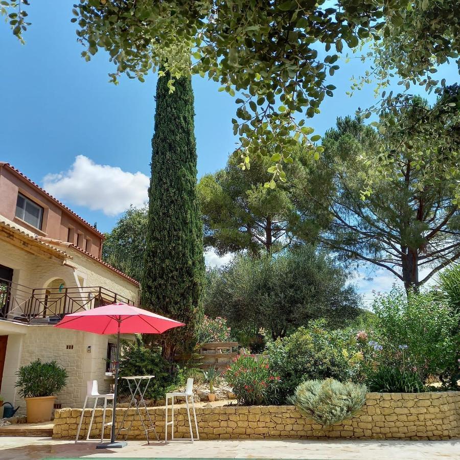 Saint-Maximin  L'Atelier Bed & Breakfast エクステリア 写真