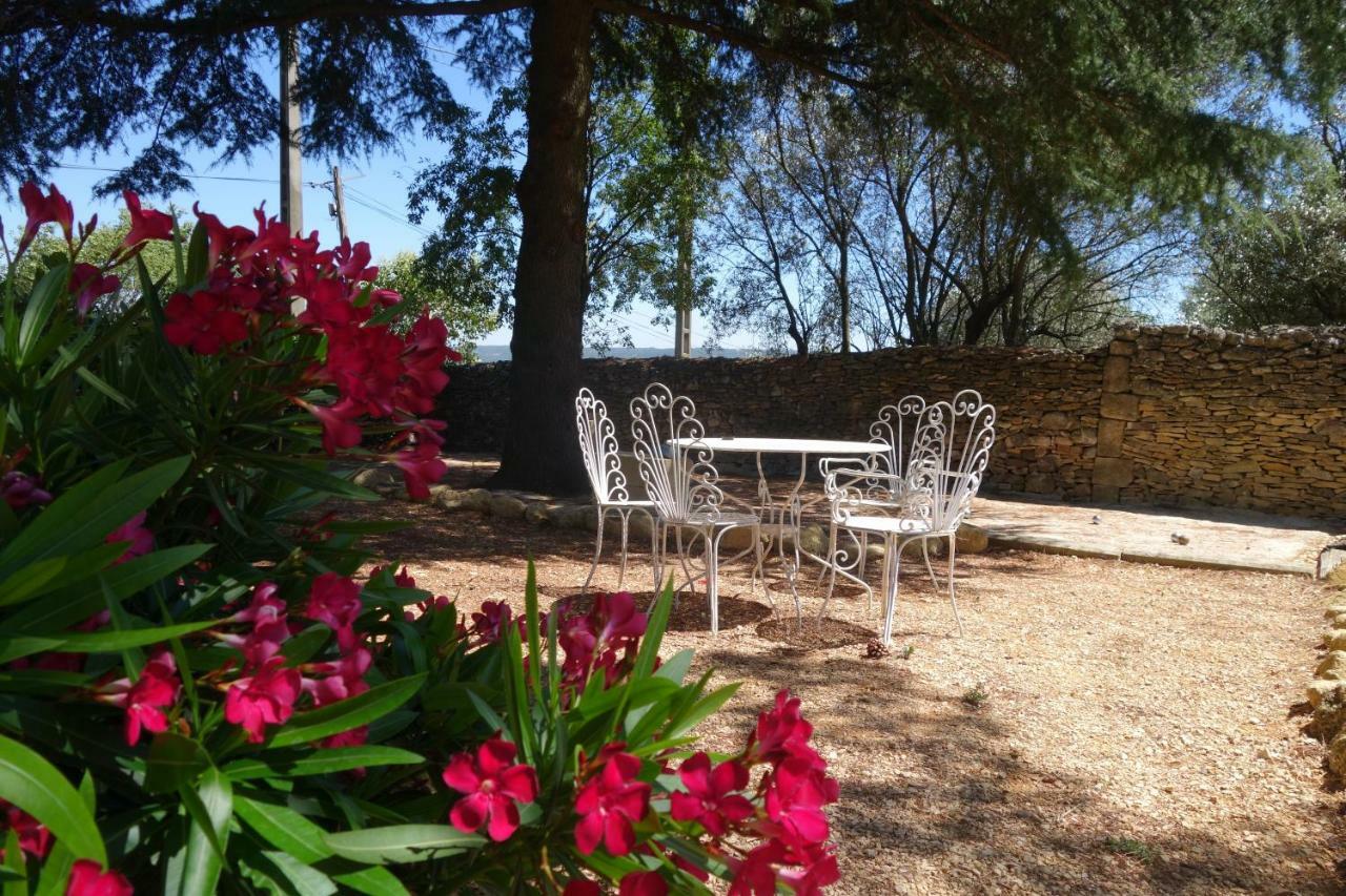 Saint-Maximin  L'Atelier Bed & Breakfast エクステリア 写真