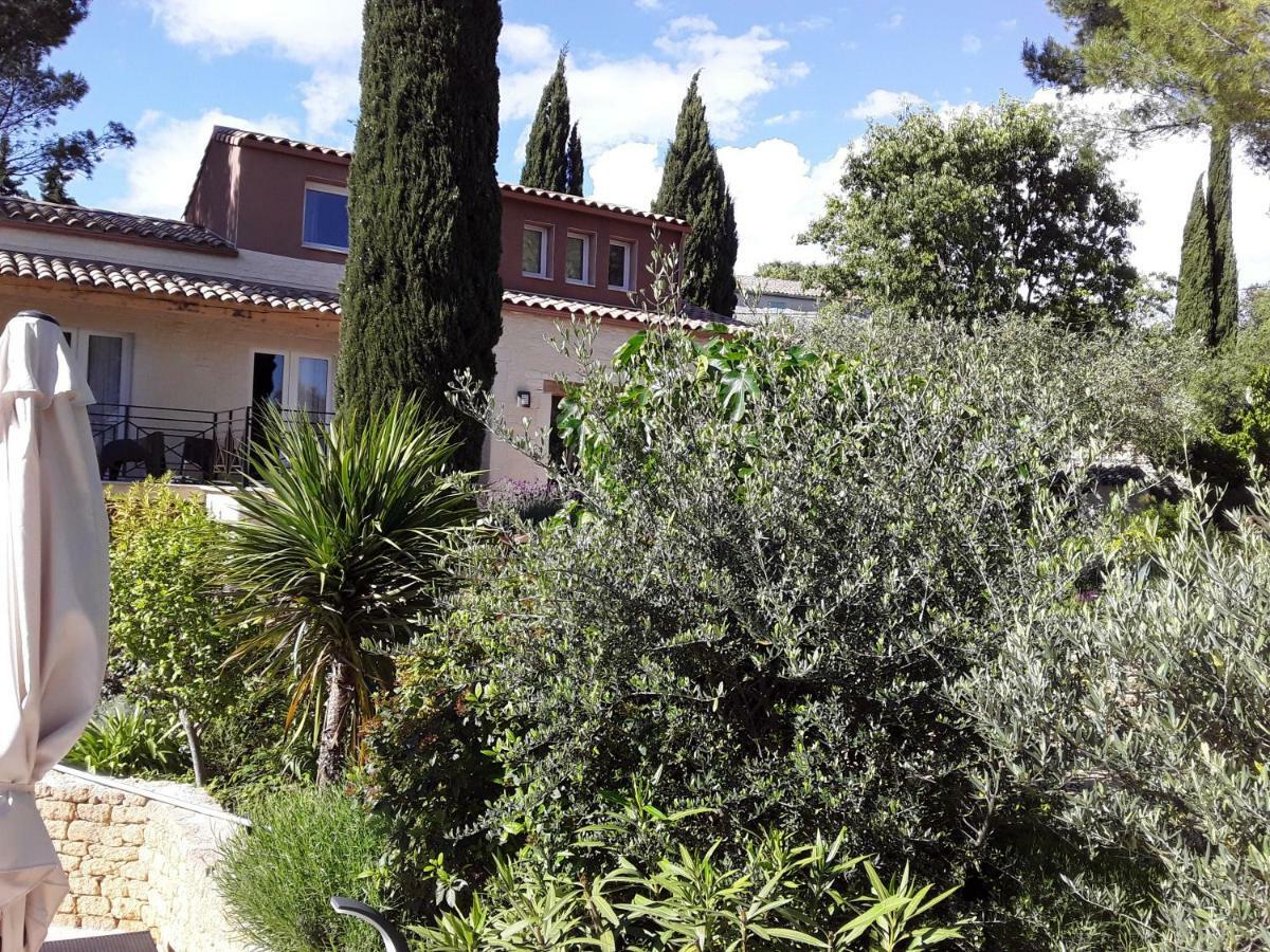 Saint-Maximin  L'Atelier Bed & Breakfast エクステリア 写真